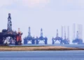 Preços do petróleo disparam com novos ataques dos EUA ao Irã  – Times Brasil