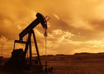 Preços do petróleo caem mais de 5% com esperanças renovadas de acordo entre EUA e Irã – Times Brasil