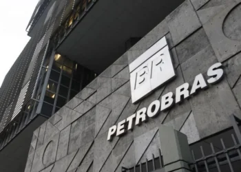 Petrobras: 5 motivos para seguir otimista com a ação mesmo com queda do petróleo