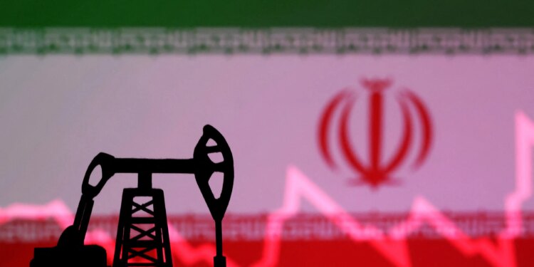Negociador do Irã diz que ninguém venderá petróleo na região se o Irã não puder