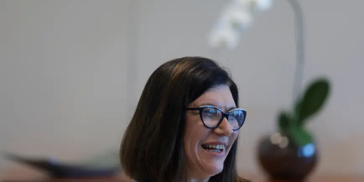 Petróleo entrou em novo patamar de US$ 75, mesmo sob incertezas, diz CEO da Petrobras