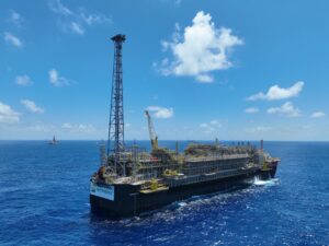 CAMPO DE BÚZIOS ATINGE NOVO RECORDE E ULTRAPASSA 1,2 MILHÃO DE BARRIS DE PETRÓLEO POR DIA