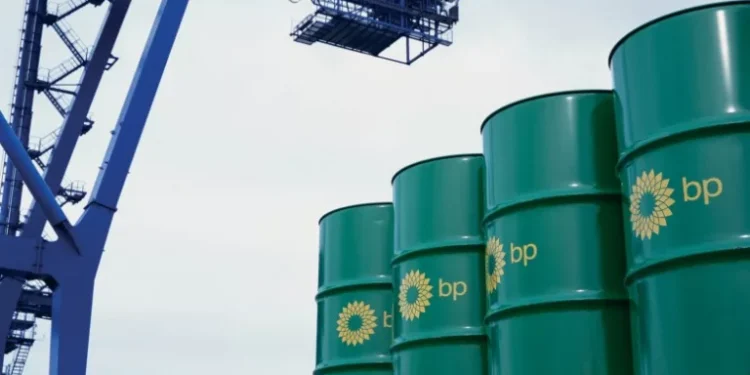 DoE: estoques de petróleo sobem 2,998 milhões de barris