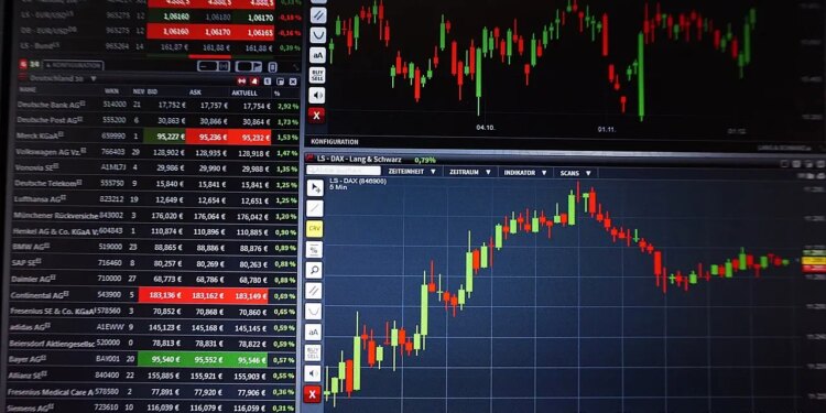 Ibovespa opera fraco com NY, minério e agenda vazia, apesar da alta do petróleo