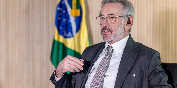 Elias Rosa: imposto de exportação sobre petróleo “é necessário”