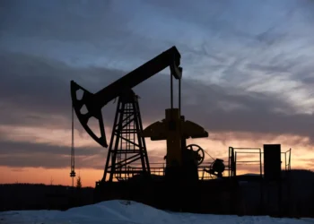 Petróleo cai mais de 5% e WTI fecha abaixo de R$ 408 – Times Brasil
