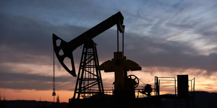 Petróleo cai mais de 5% e WTI fecha abaixo de R$ 408 – Times Brasil