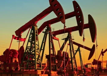 Preços do petróleo disparam após Irã publicar projeto de plano restritivo para o Estreito de Ormuz – Times Brasil