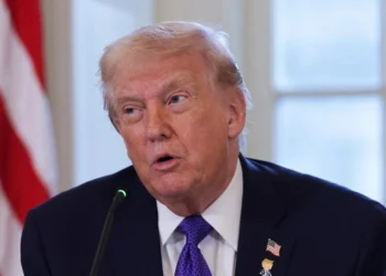 Petróleo sobe mais de 4% após Trump rejeitar proposta do Irã para reabrir Estreito de Ormuz – Times Brasil