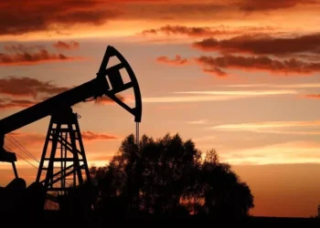 Petróleo impulsiona superávit da balança comercial, mostra Icomex, da FGV