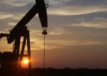 Petróleo recua com expectativa de acordo entre EUA e Irã – Times Brasil