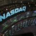 S&P 500 e Nasdaq fecham em baixa com alta do petróleo; ações de chips pesam