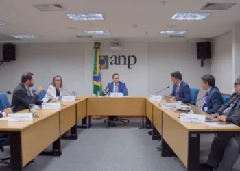 Relator propõe mudar gatilhos de segurança da ANP que levam a interdição de plataformas de petróleo