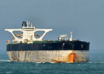 Trânsito de petróleo no Golfo Pérsico volta para perto do nível pré-guerra, mas Brent segue caro com frete, riscos e estoques baixos – Times Brasil