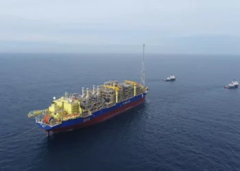 UE lidera alta do superávit brasileiro com salto do petróleo, mostra Icomex da FGV